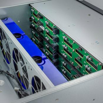 FANTEC SRC-4240X07-12G, 24x 4HE 19"-Storagegehäuse ohne Netzteil, 680mm tief